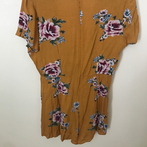 Yellow Floral Romper - Picture 2 of 4